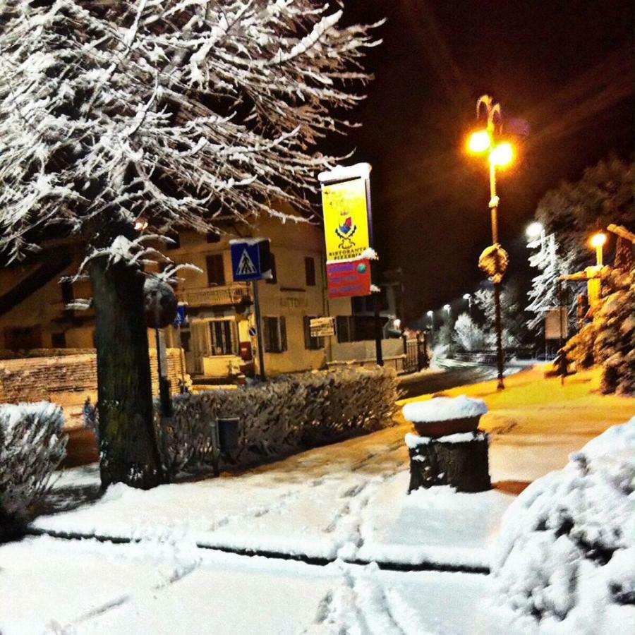Ristorante Pizzeria Principe D'Oro Hotel Vidracco Kültér fotó